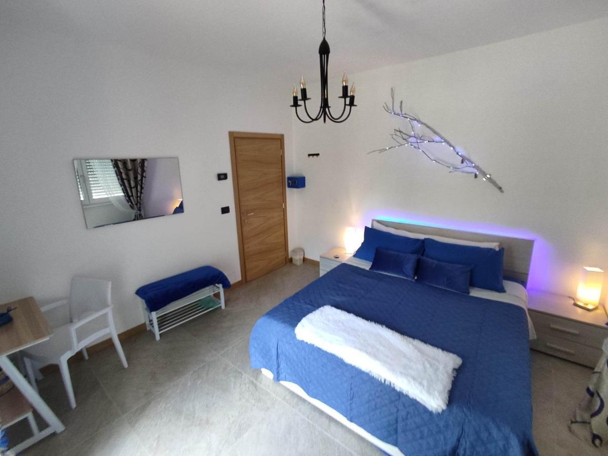 Tirano Express Luxury Apartments 外观 照片