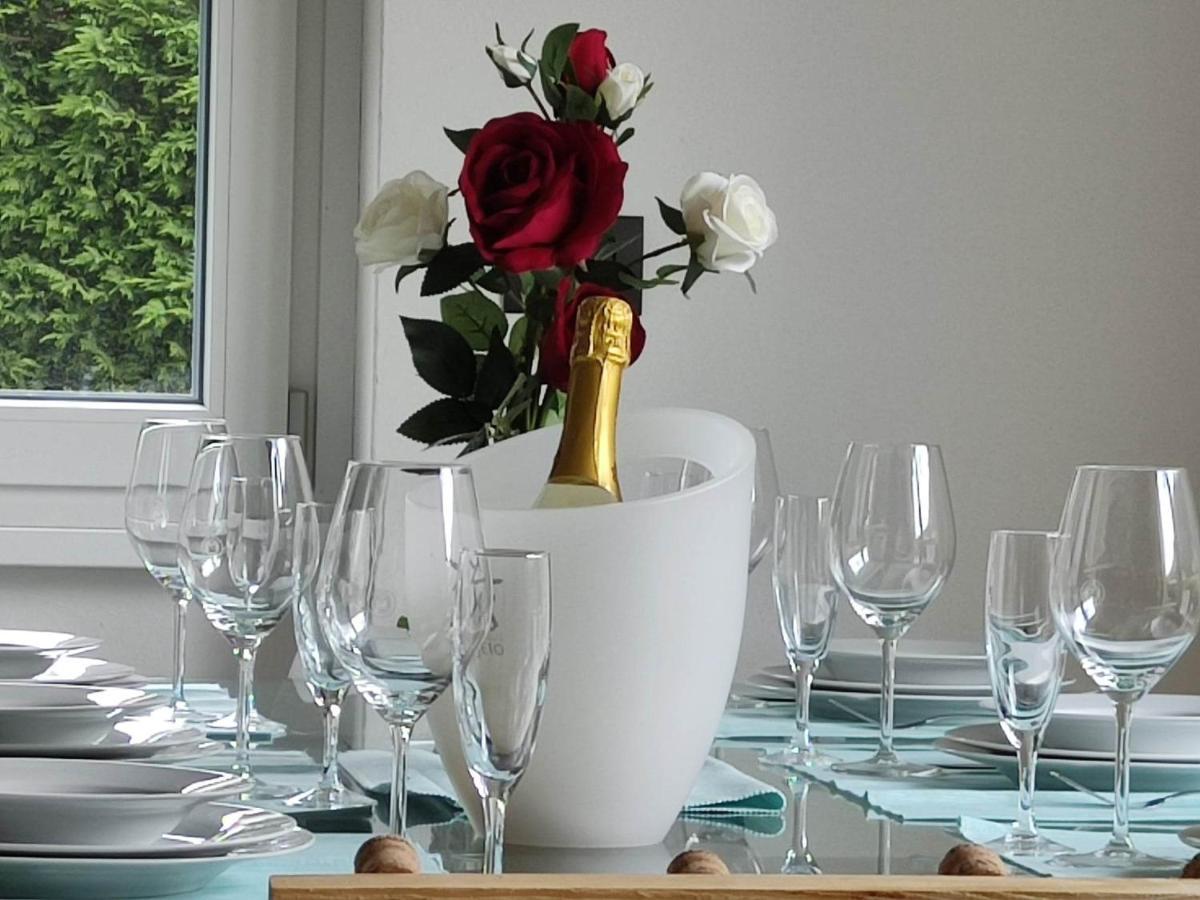 Tirano Express Luxury Apartments 外观 照片
