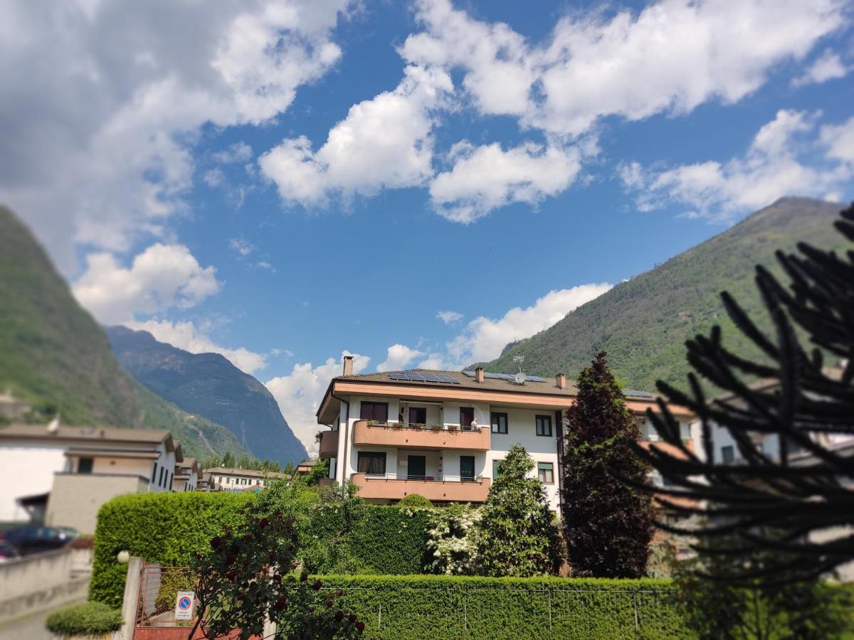 Tirano Express Luxury Apartments 外观 照片