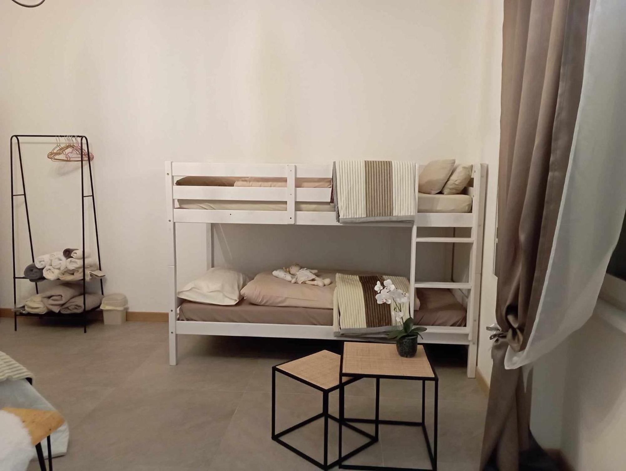 Tirano Express Luxury Apartments 外观 照片